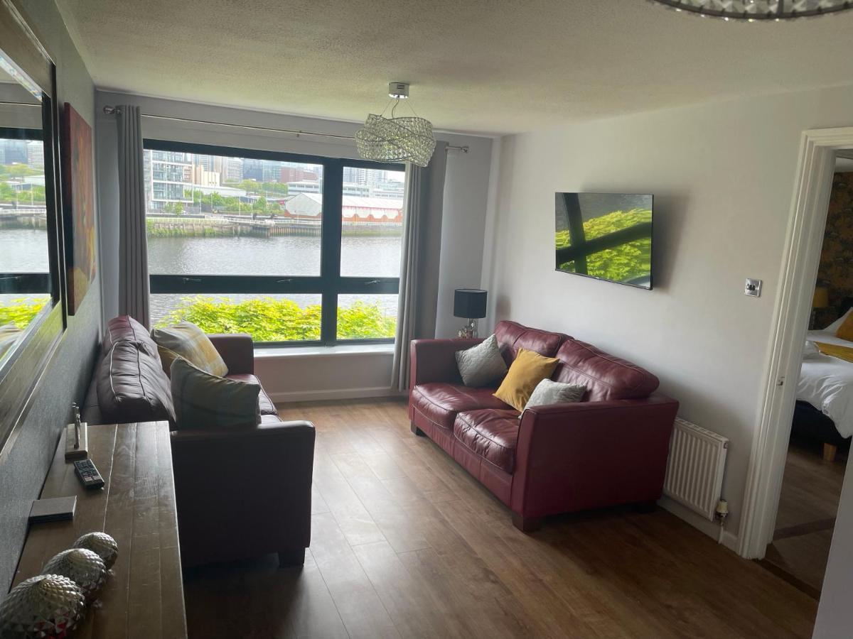 River View Apartment Glasgow Esterno foto